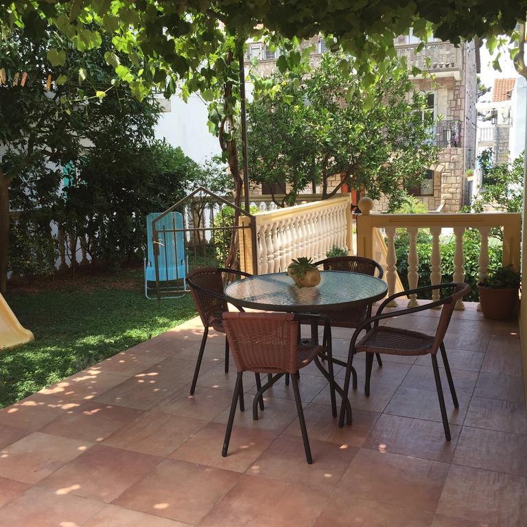 Apartments Vila Andja Sveti Stefan Luaran gambar