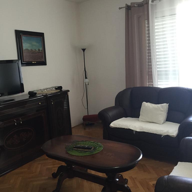 Apartments Vila Andja Sveti Stefan Luaran gambar