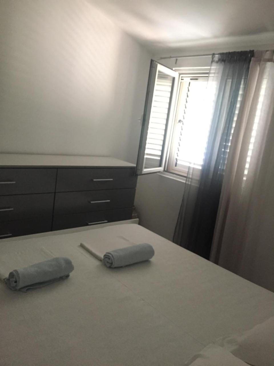 Apartments Vila Andja Sveti Stefan Luaran gambar