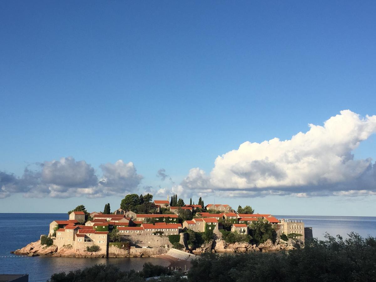 Apartments Vila Andja Sveti Stefan Luaran gambar